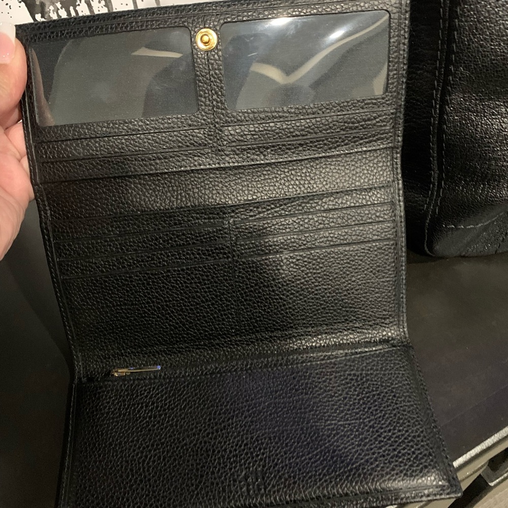 Carolina Herrera wallet
